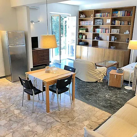 Il Mare A Due Passi * Lerici